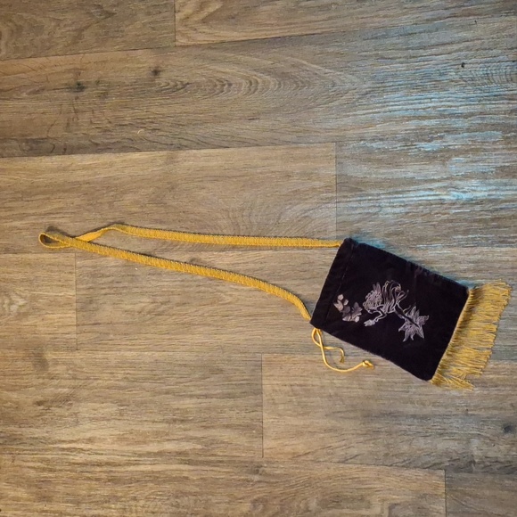 Vintage Handmade Purple Velvet Fairy Tassel Pouch Bag. - Picture 2 of 16